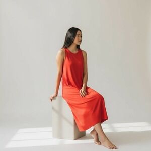 Elizabeth & James Red Sleeveless Midi Dress Size Small NWOT